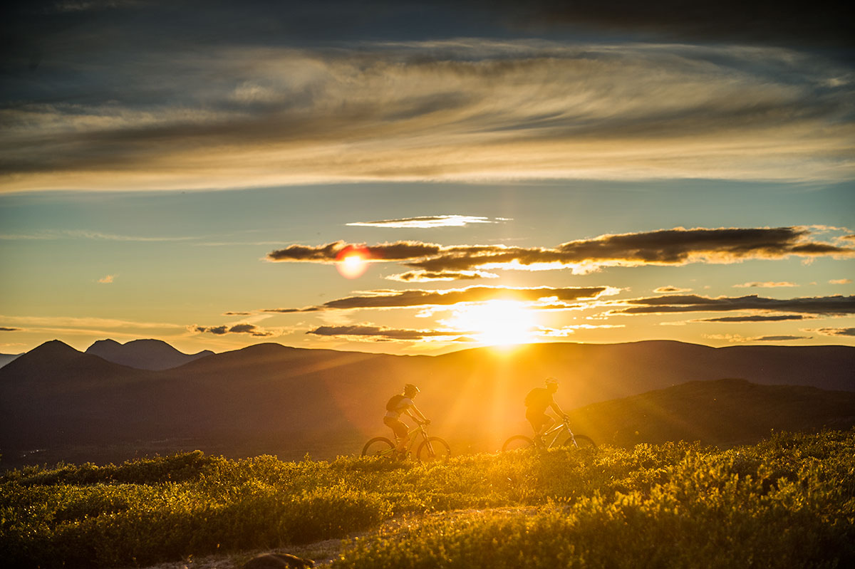 Things To Do Summer Solstice Travel Yukon Yukon, Canada Official