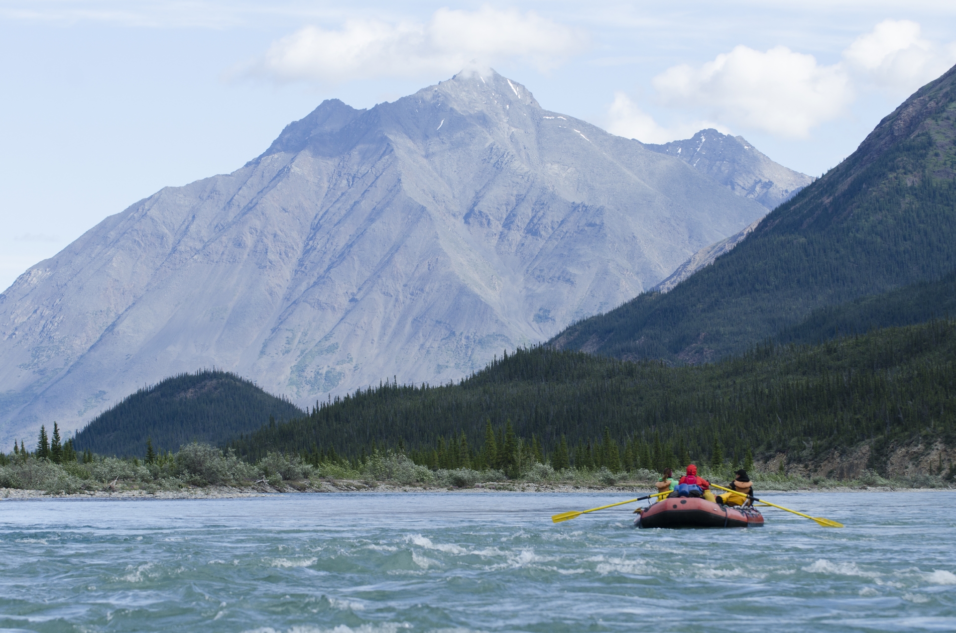 Things To Do: Rafting | Travel Yukon - Yukon, Canada | Official Tourism