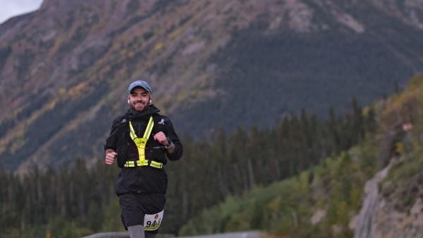 runner on the south klondike highway